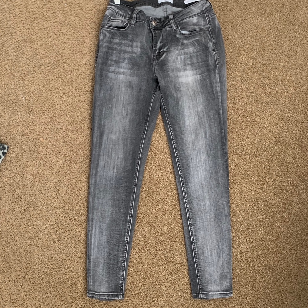 Dark wash skinny jeans